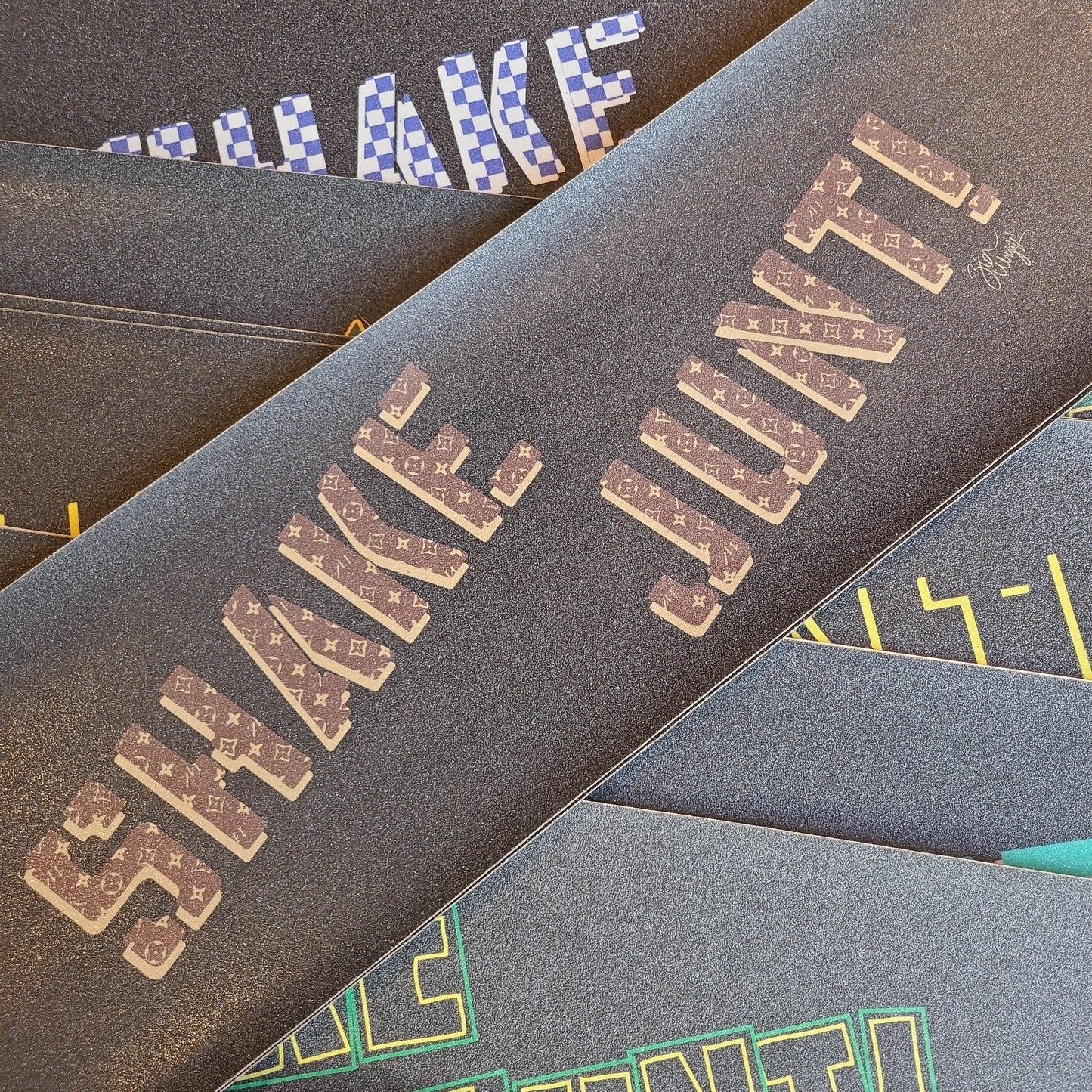Shake Junt Grip - Zion Wright, Classic Spray