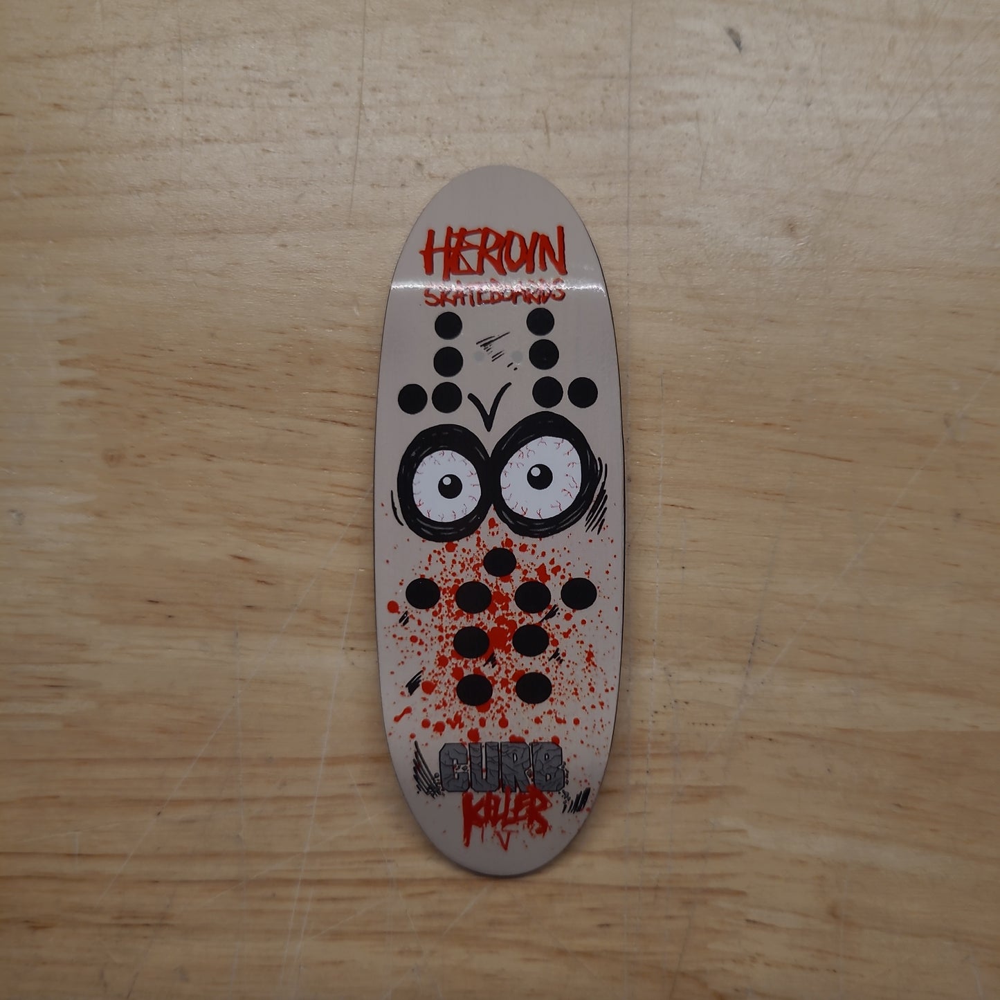 Close Up x Heroin - Curb Killer V 34mm Egg-Shaped Fingerboard Deck