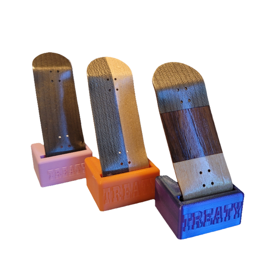 Treaty - Fingerboard Stand