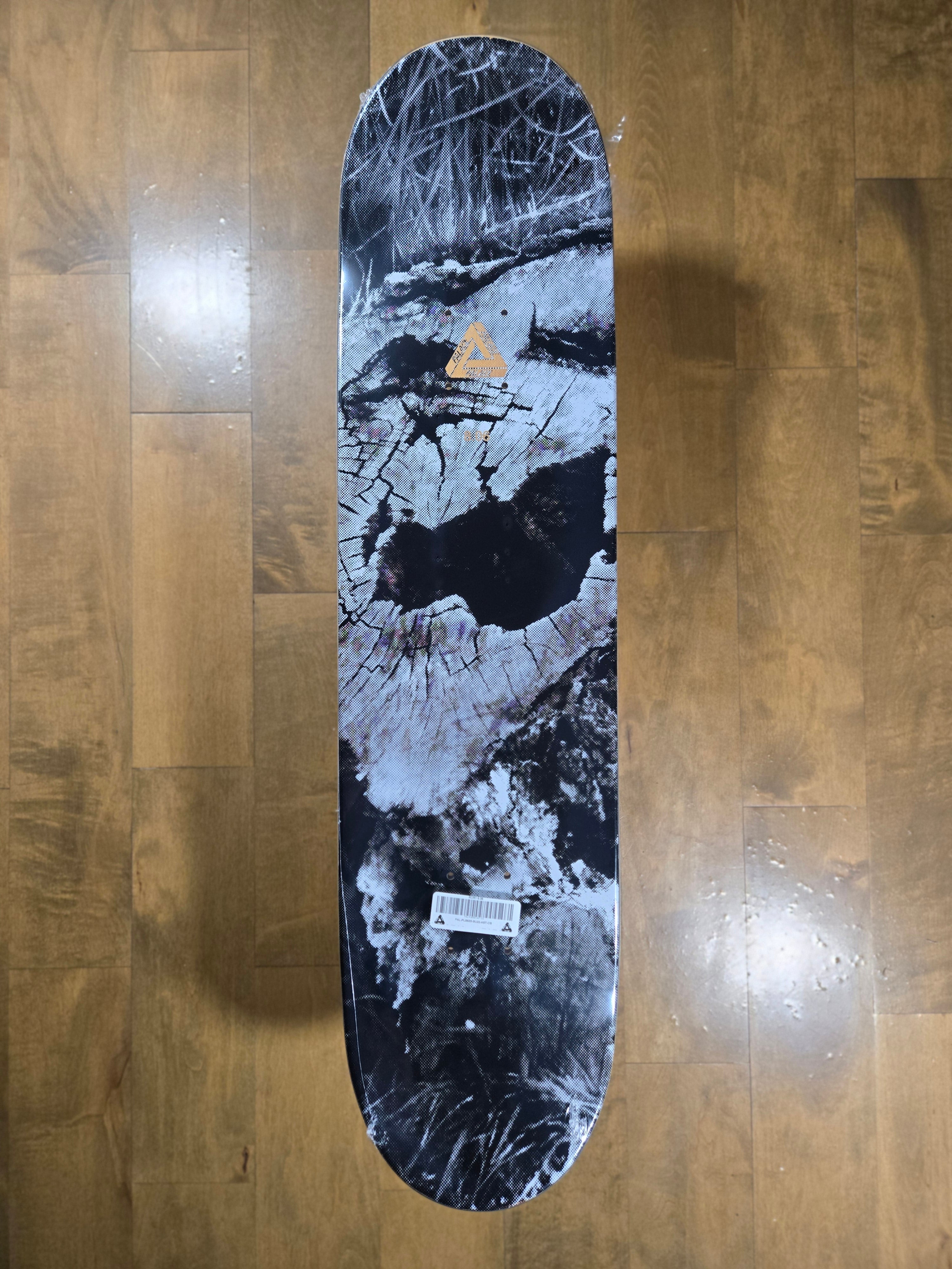 Palace - Rory Milanes S29 8.06