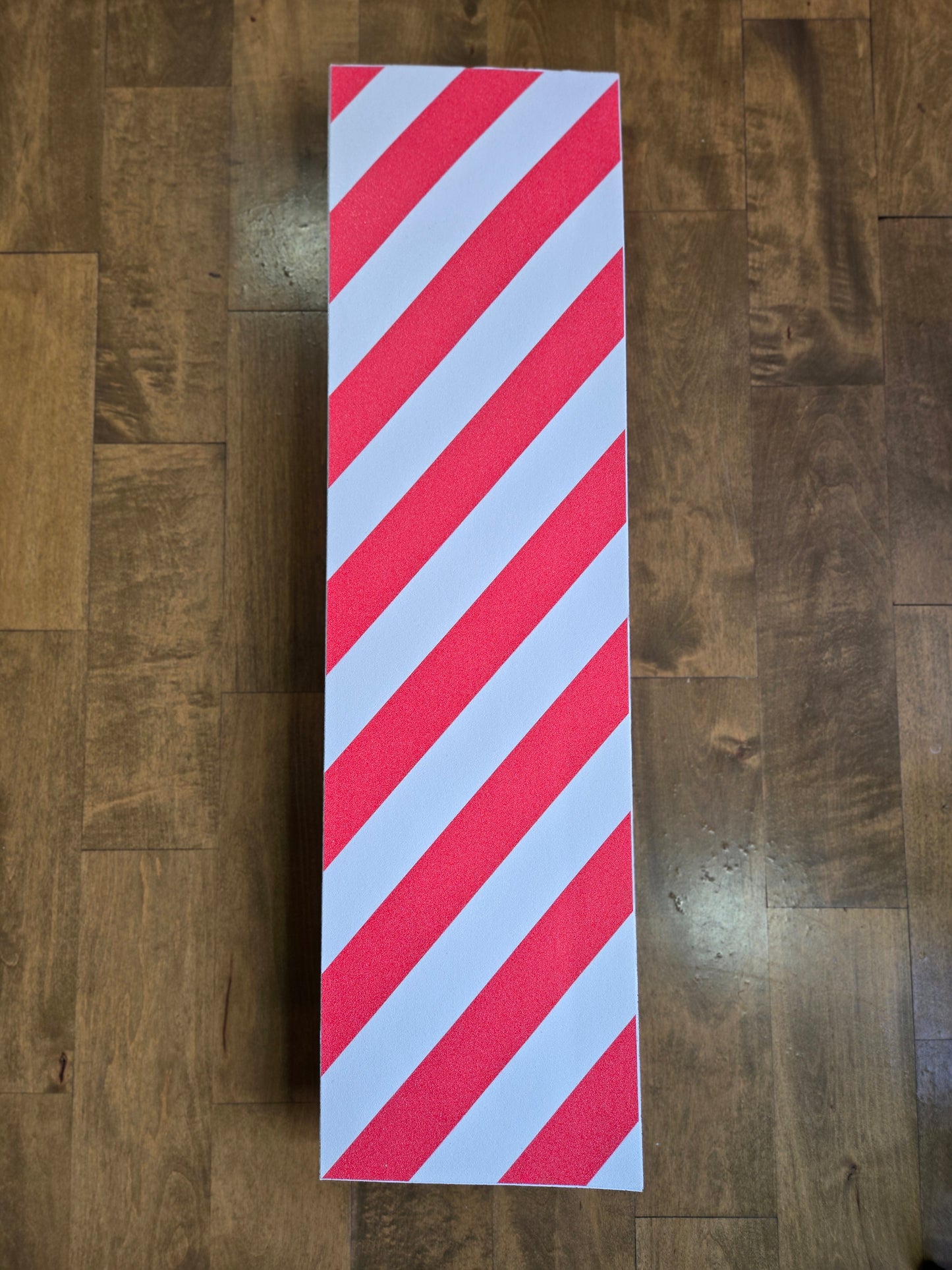 Jessup Griptape - Red Alert 9" x 33"